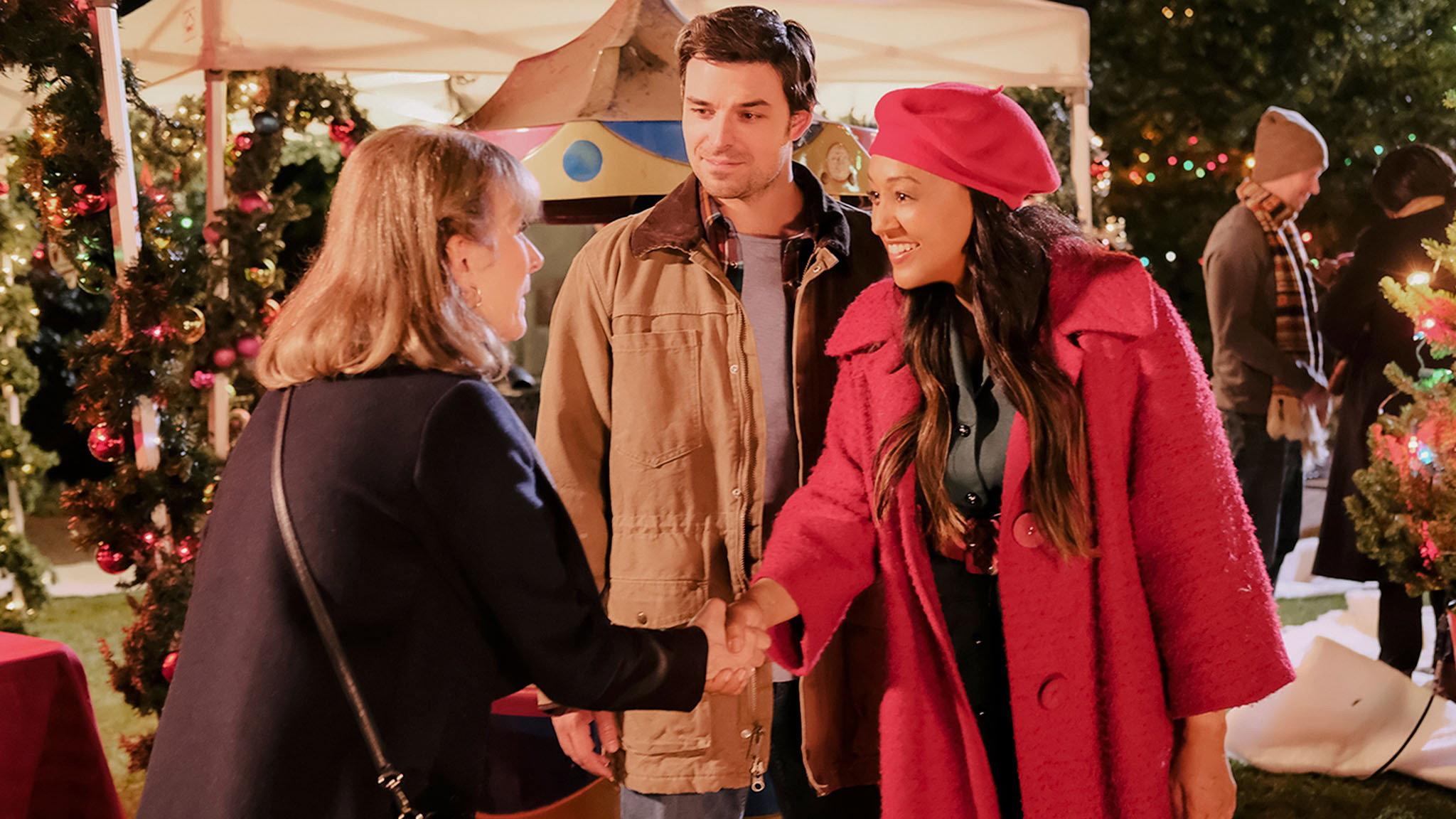 A Very Vintage Christmas 2019 movie scene