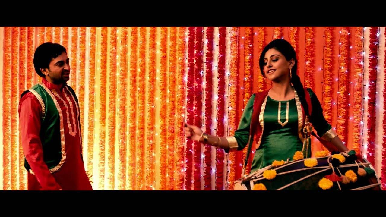 Oye Hoye Pyar Ho Gaya 2013 movie scene