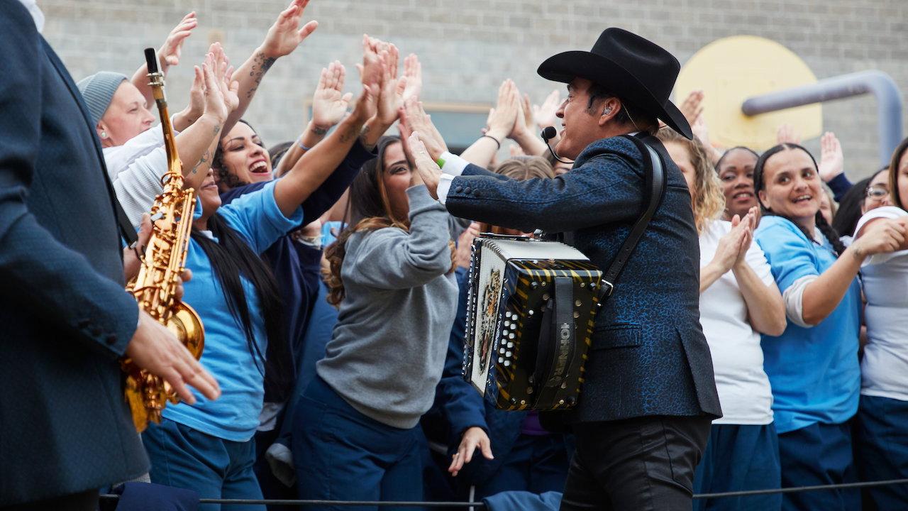 Los Tigres del Norte at Folsom Prison 2019 movie scene