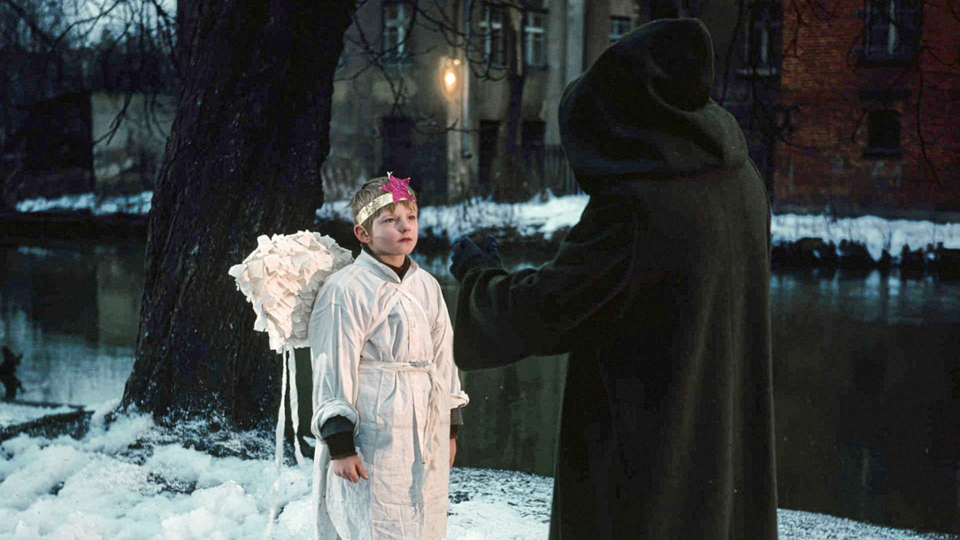Quiet Is the Night 1978 movie scene
