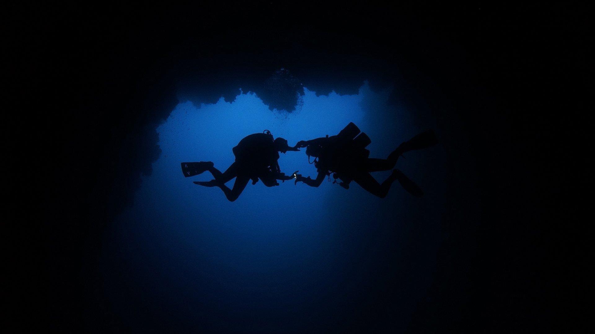 Deep Love 2013 movie scene