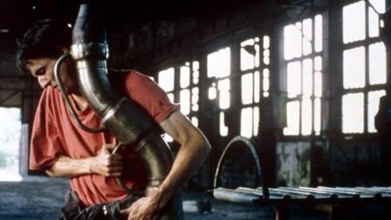 That Old Dream That Moves 2001 movie scene