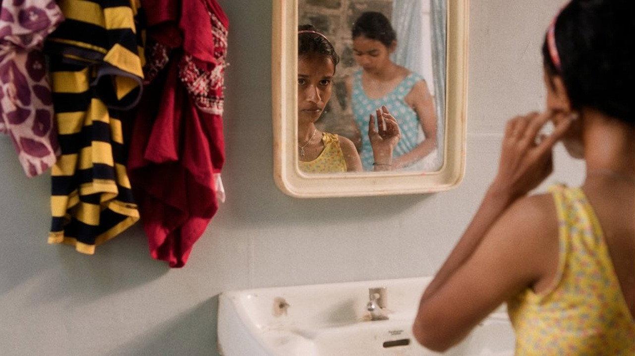 Shticky Fingers 2025 movie scene