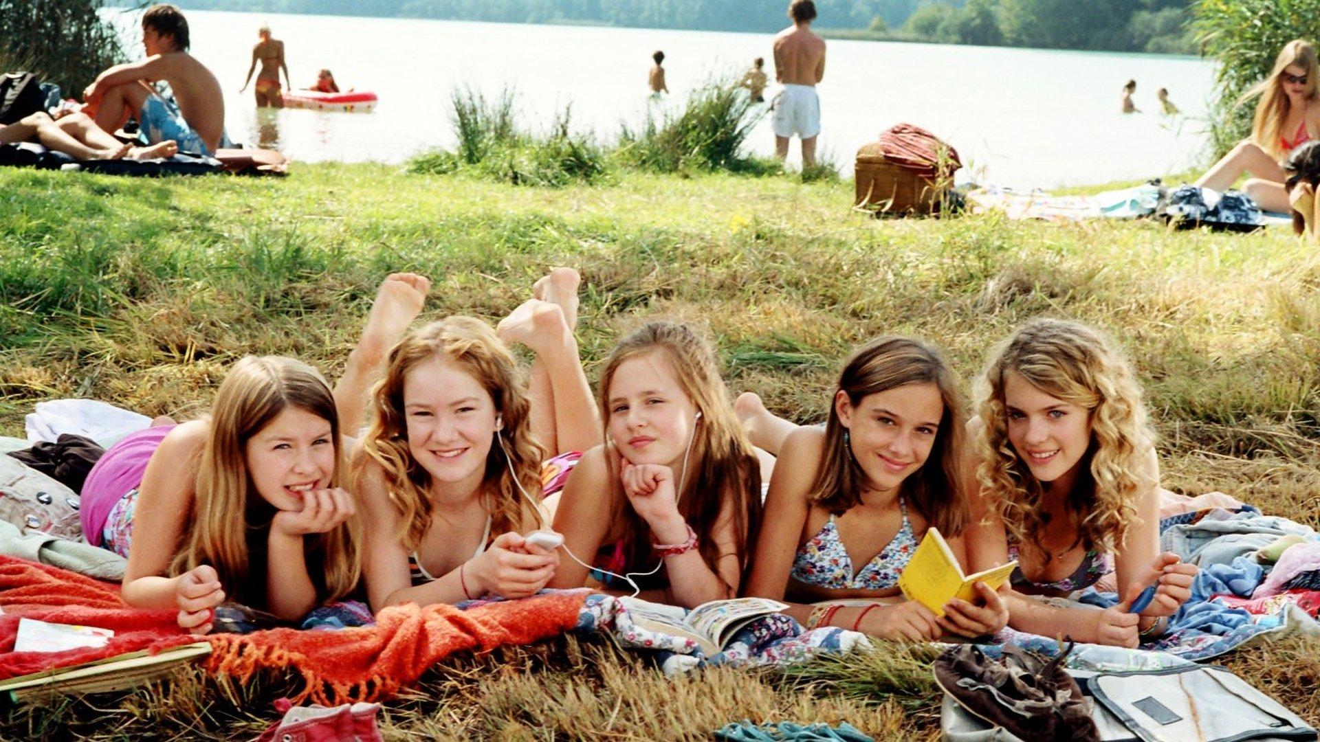 Wild Chicks in Love 2007 movie scene