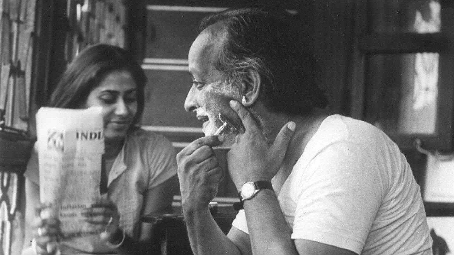 Albert Pinto Ko Gussa Kyoon Aata Hai 1981 movie scene