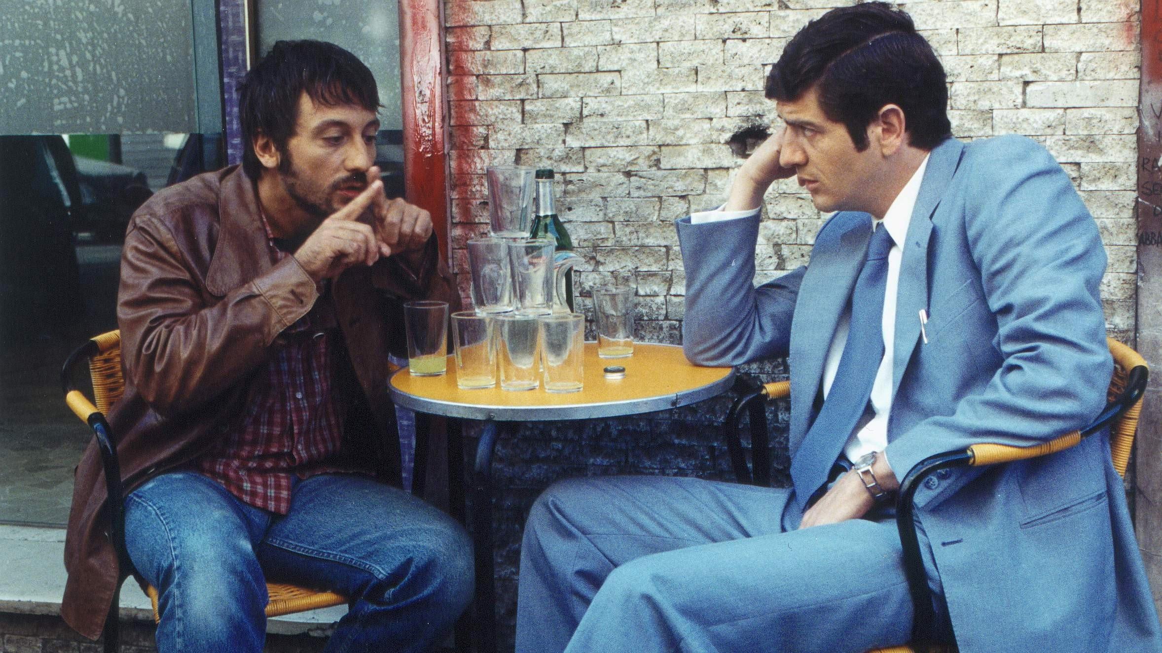 Un Aldo qualunque 2002 movie scene