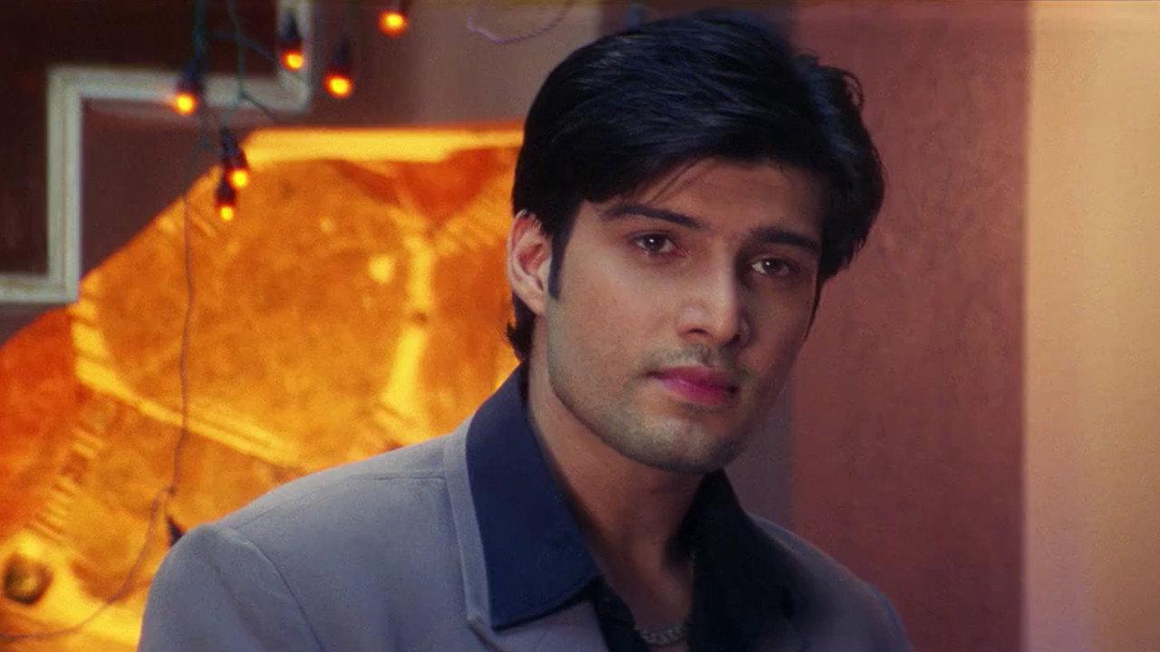 Aatma 2006 movie scene