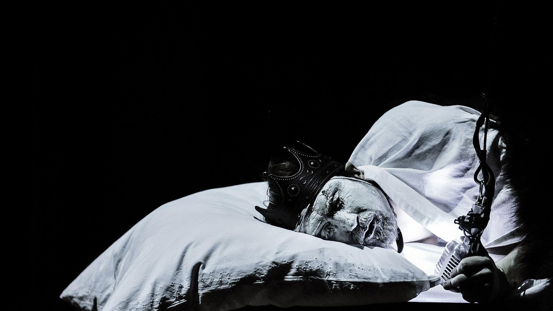 Richard III 2015 movie scene
