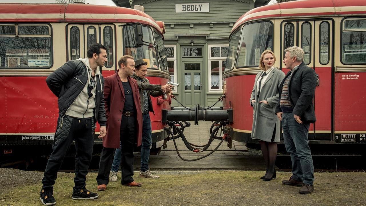 13 Uhr mittags 2018 movie scene