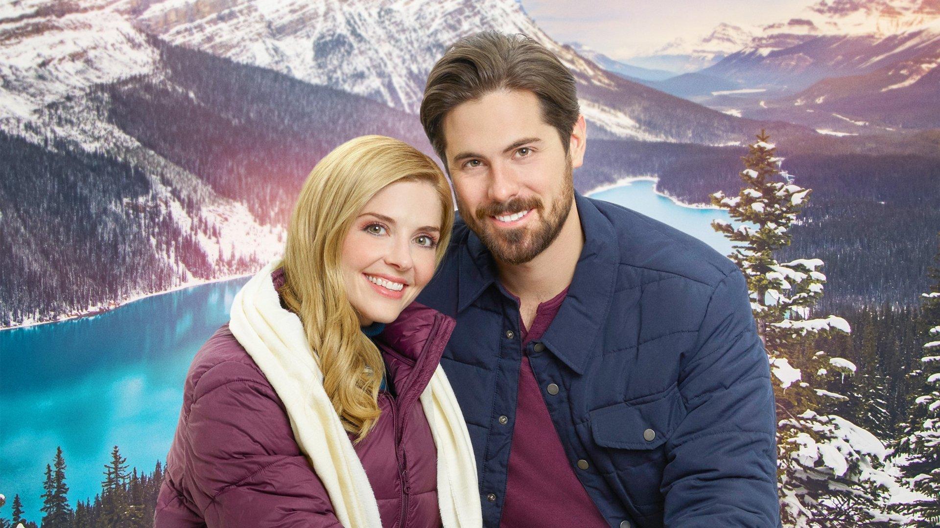 Snowkissed 2021 movie scene