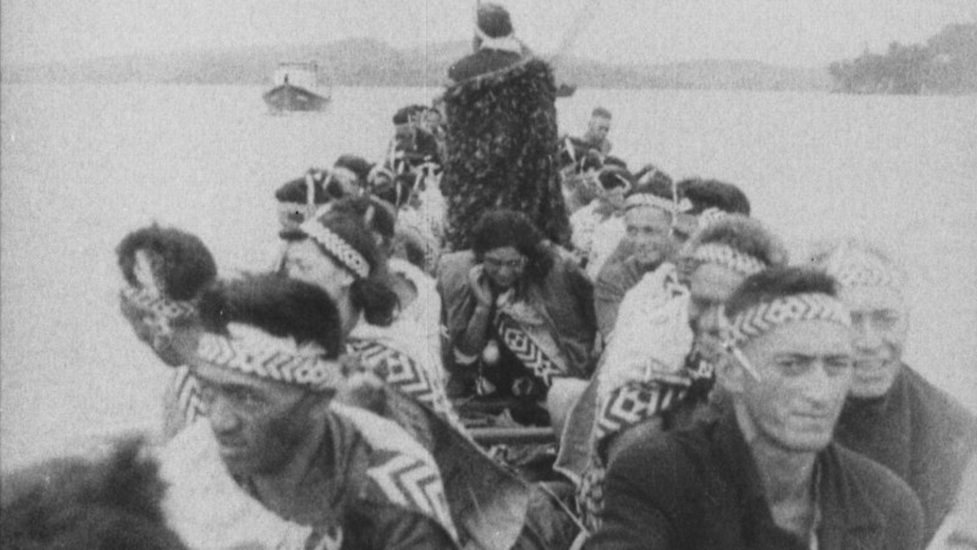 Mana Waka 1990 movie scene