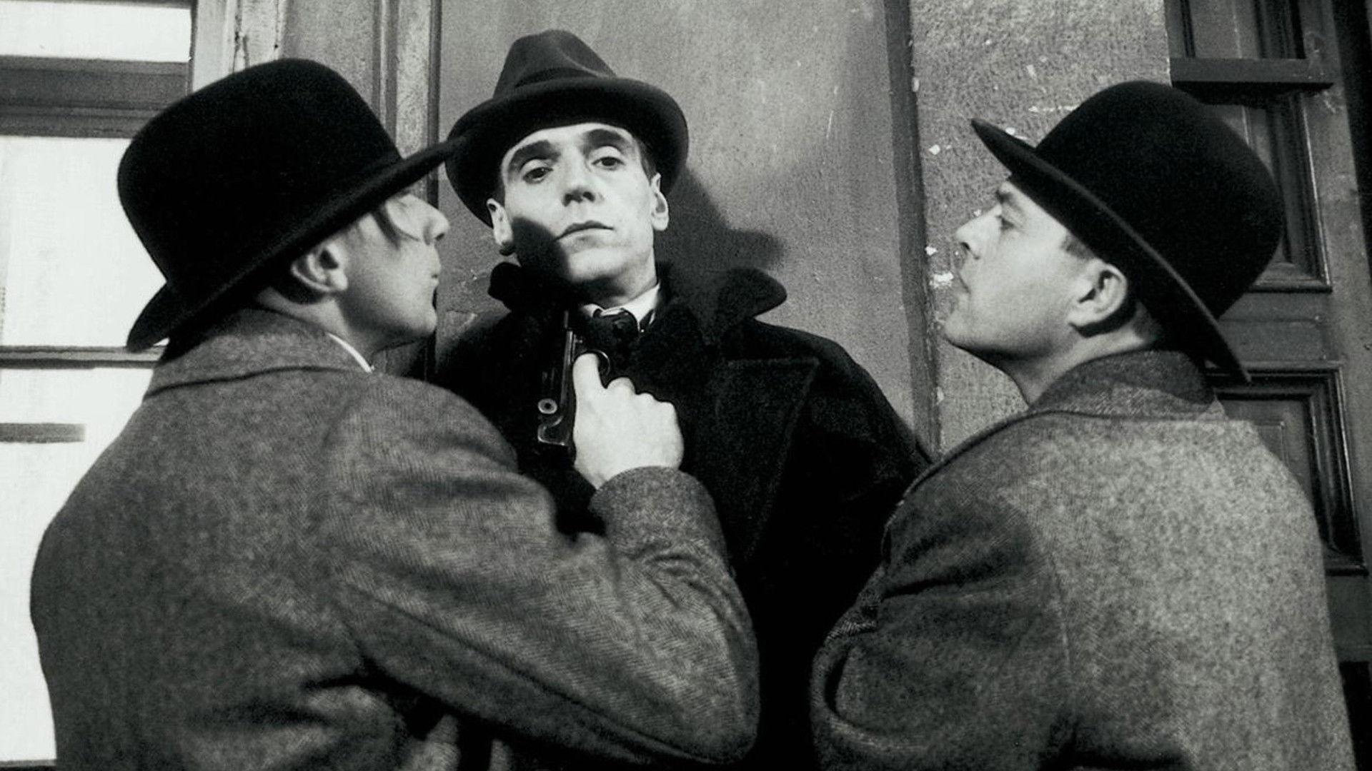 Kafka 1991 movie scene