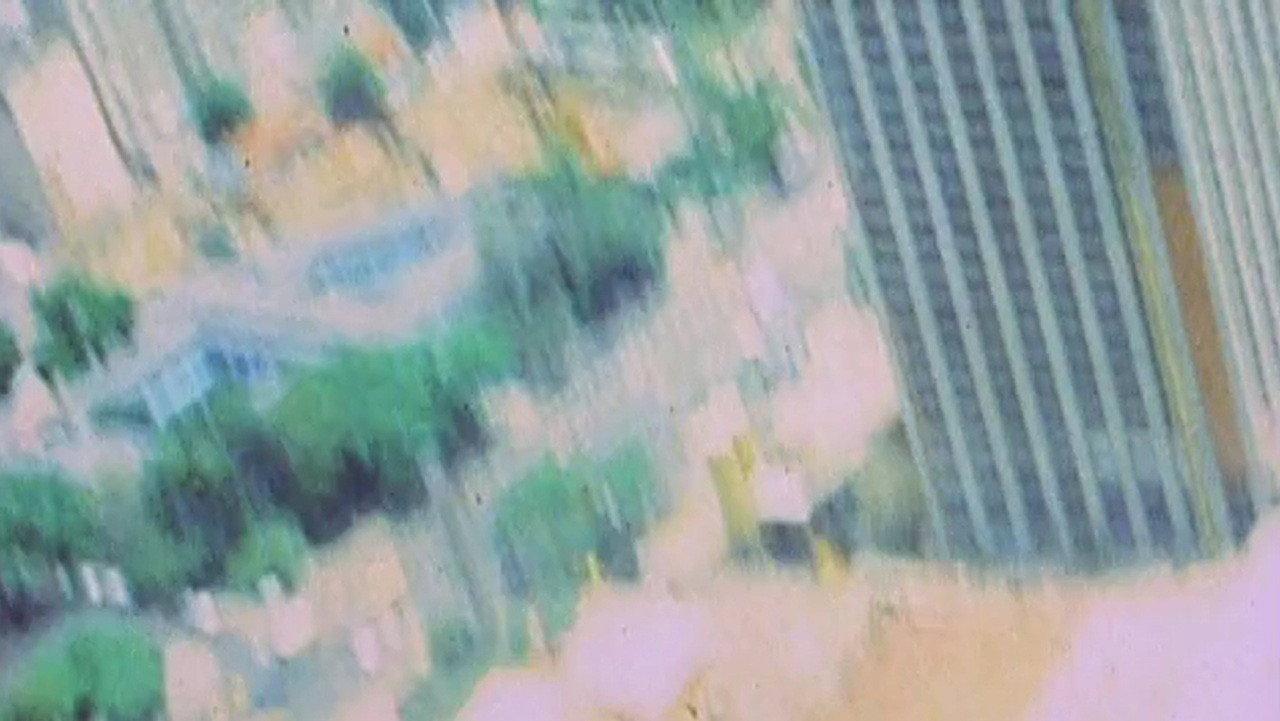 Intento de vuelo fallido 1982 movie scene