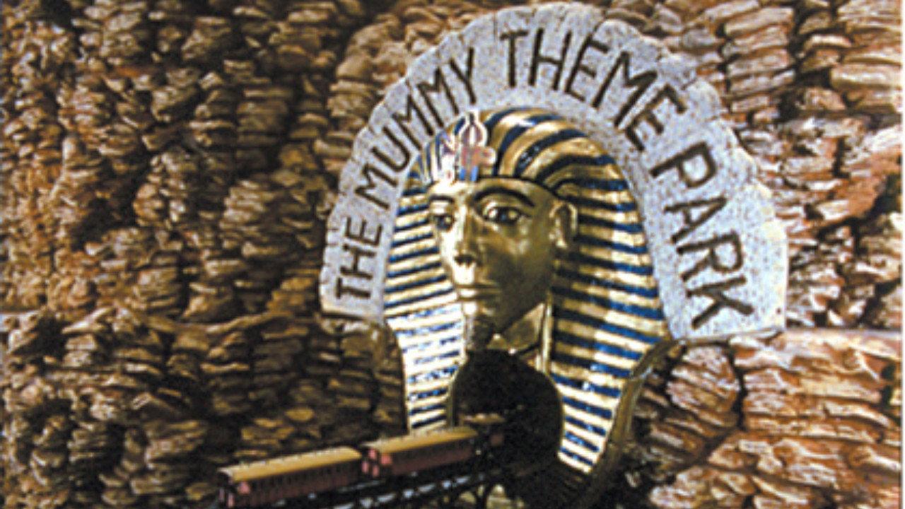 The Mummy Theme Park 2000 movie scene