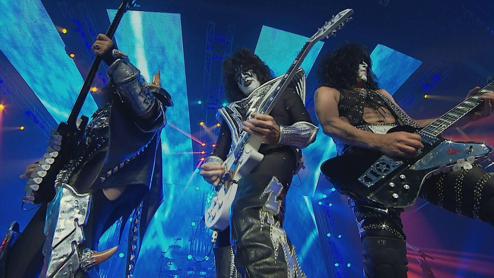 Kiss Rocks Vegas 2016 movie scene