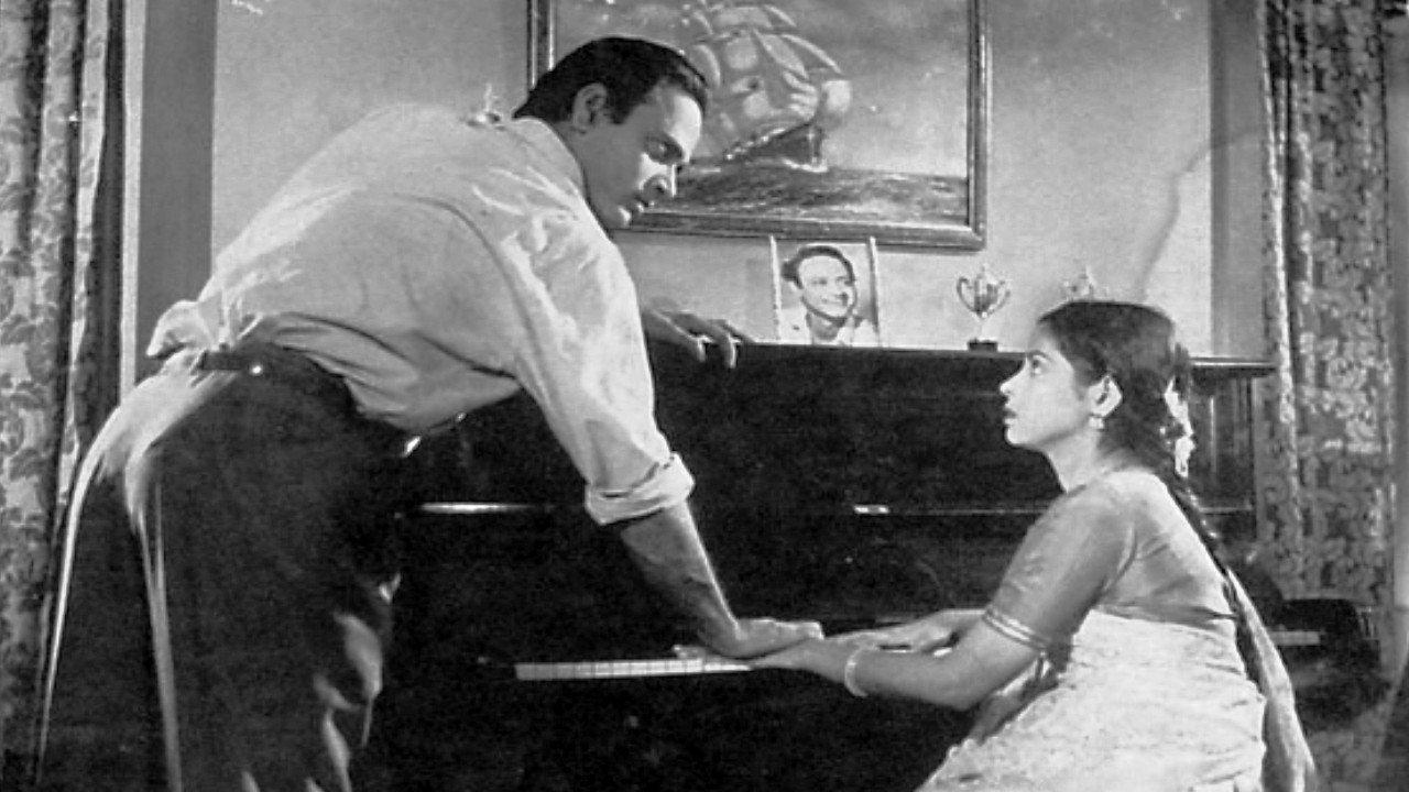 Parichay 1954 movie scene