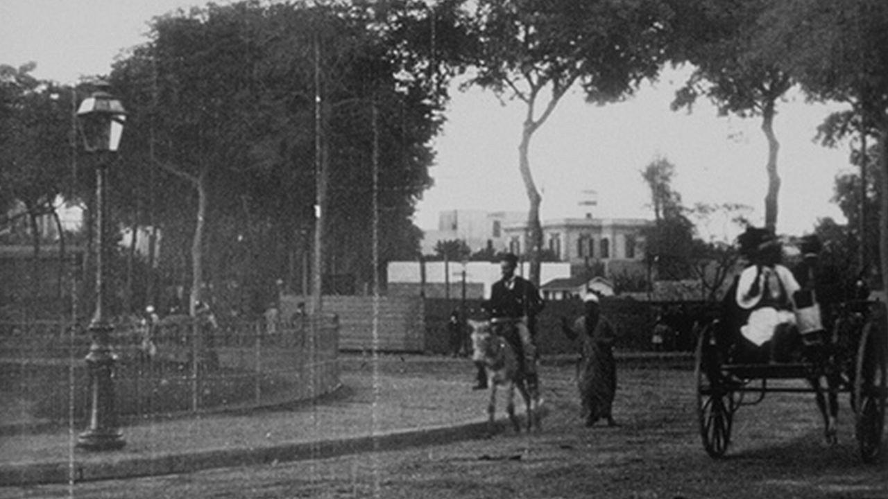 Le Caire, Place Soliman Pacha 1897 movie scene