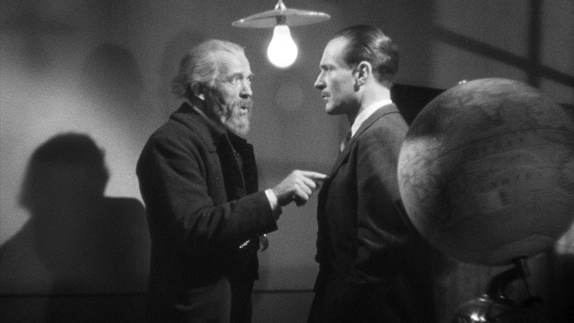 Le Corbeau 1943 movie scene