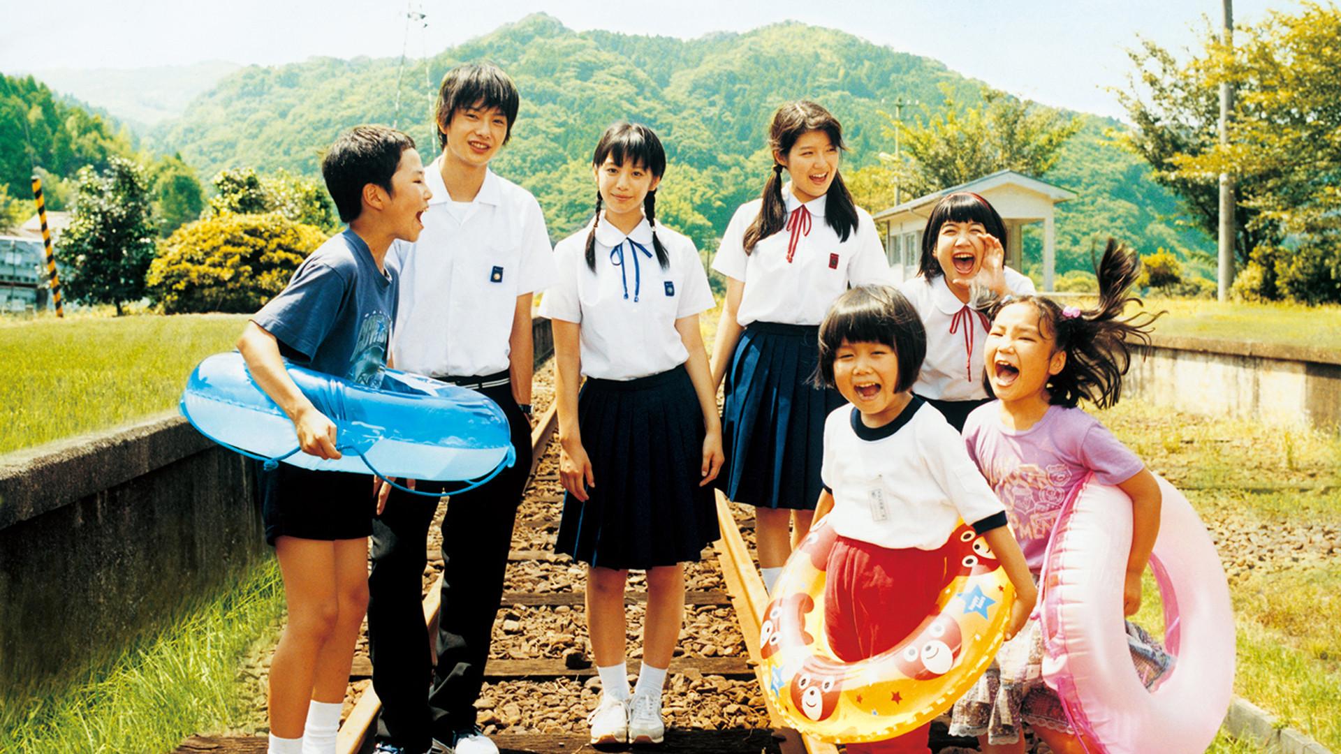 A Gentle Breeze in the Village 2007 movie scene