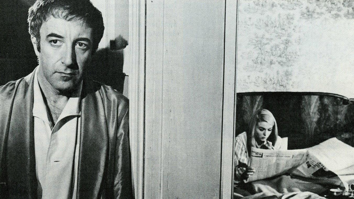 Hoffman 1970 movie scene