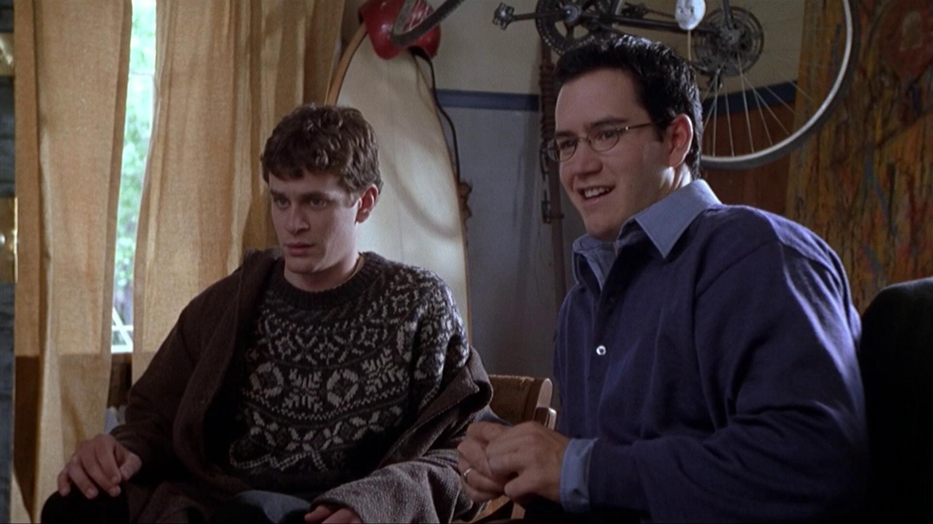Dead Man on Campus 1998 movie scene