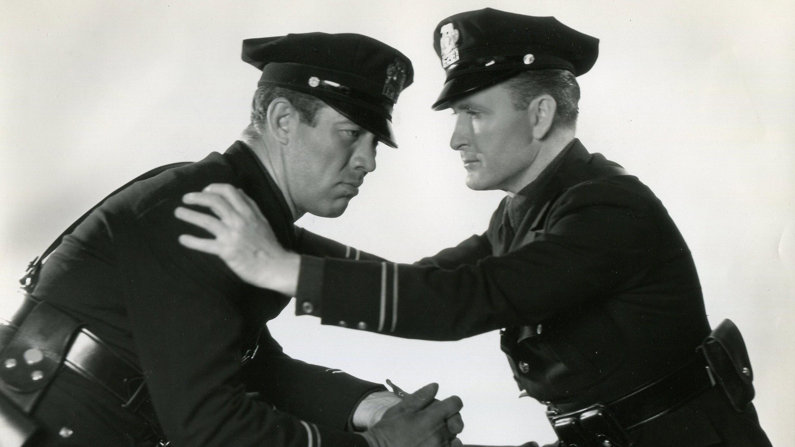 Police Car 17 1933 movie scene