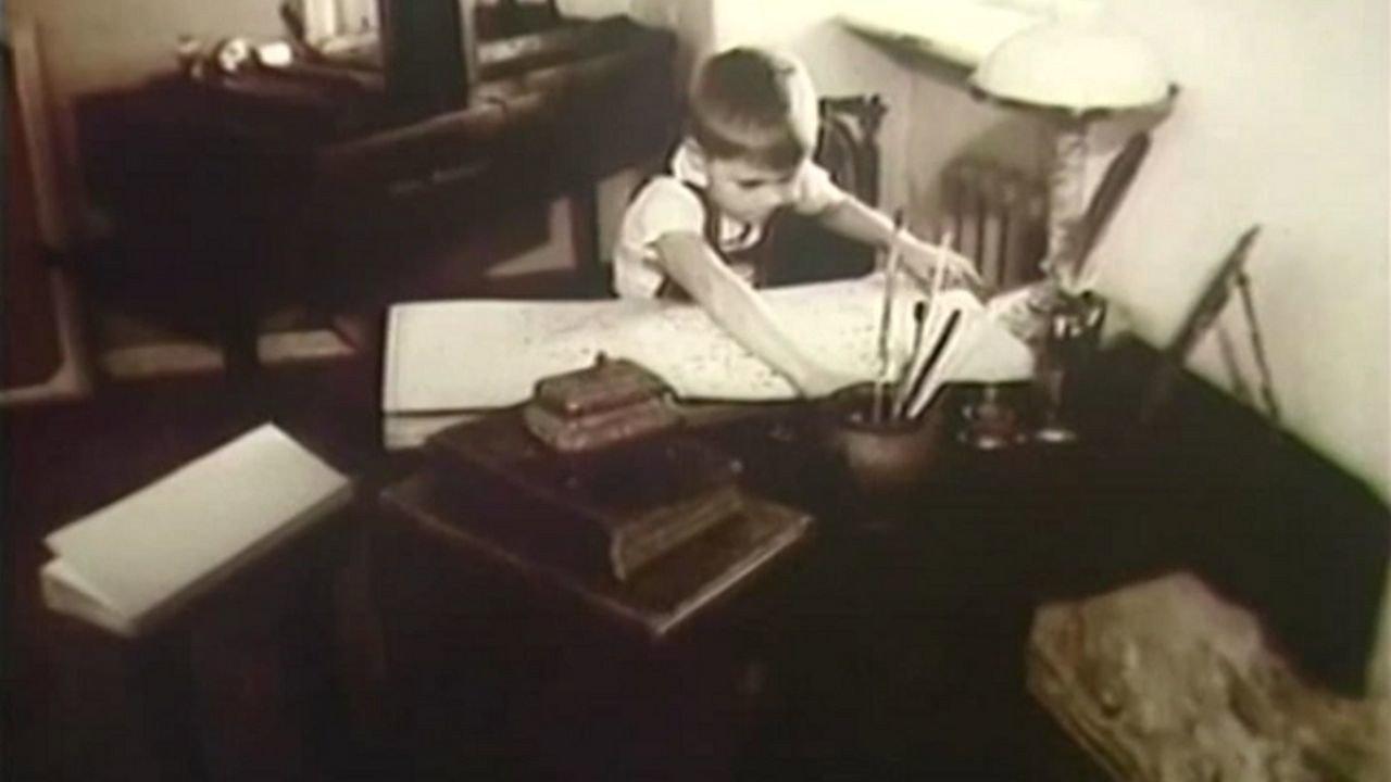 Wasp Honey 1991 movie scene