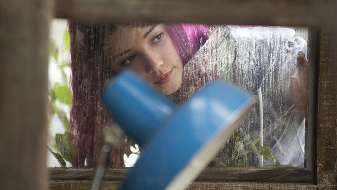 Cerise 2015 movie scene