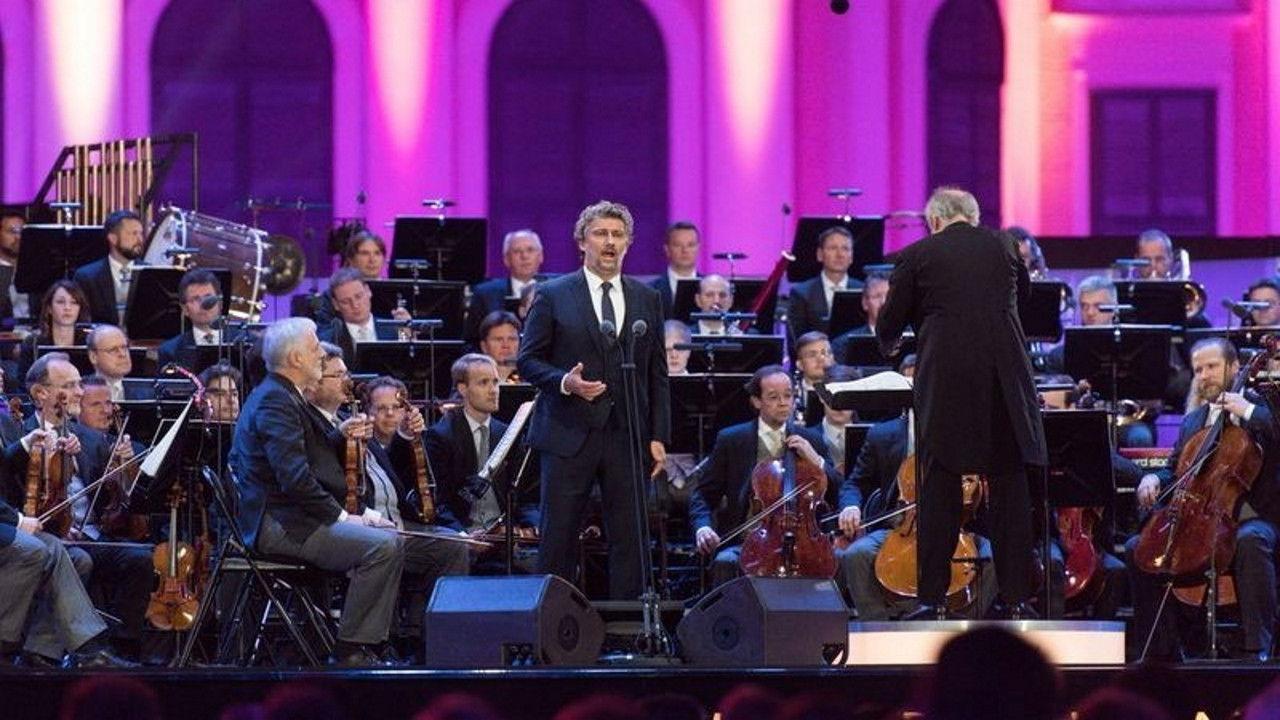Summer Night Concert: 2020 2020 movie scene