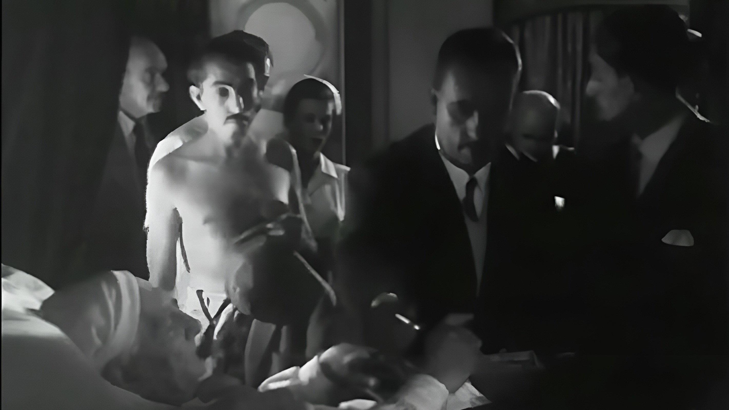 Nadando em Dinheiro 1952 movie scene