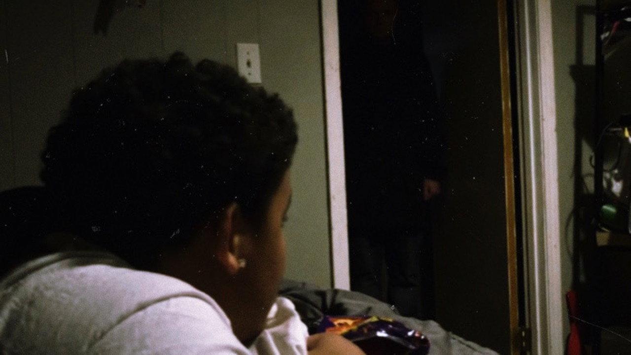 30 SECONDS 2021 movie scene