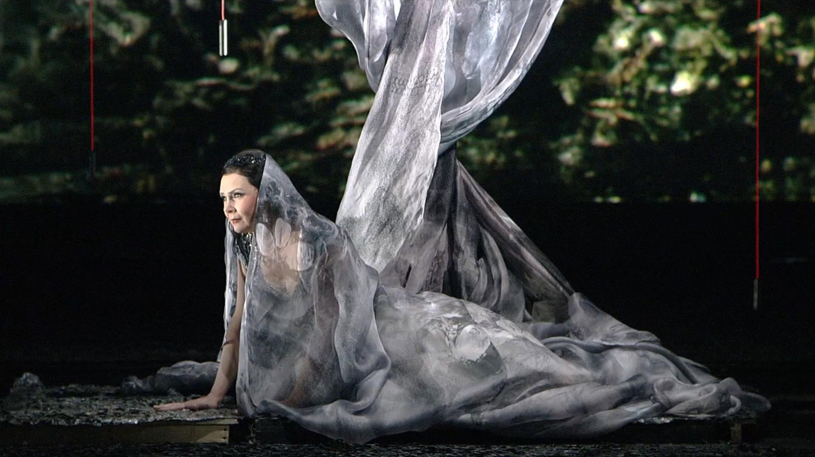 Wagner: Siegfried 2014 movie scene