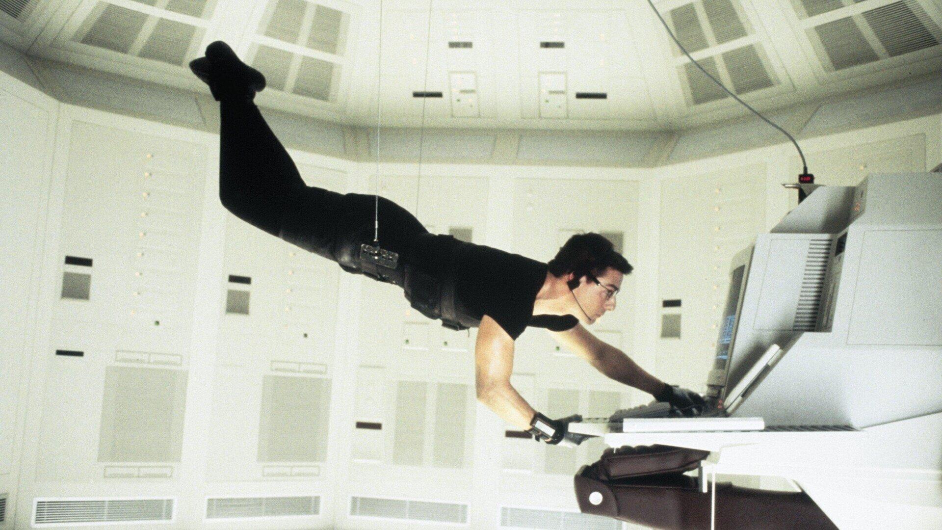 Mission: Impossible 1996 movie scene