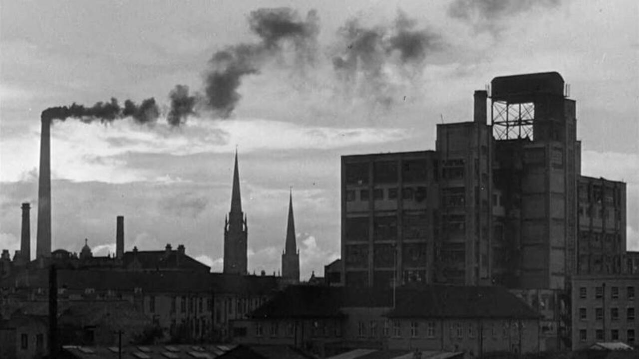 A City Reborn 1945 movie scene