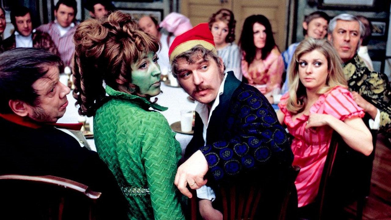 Spader, Madame! 1970 movie scene