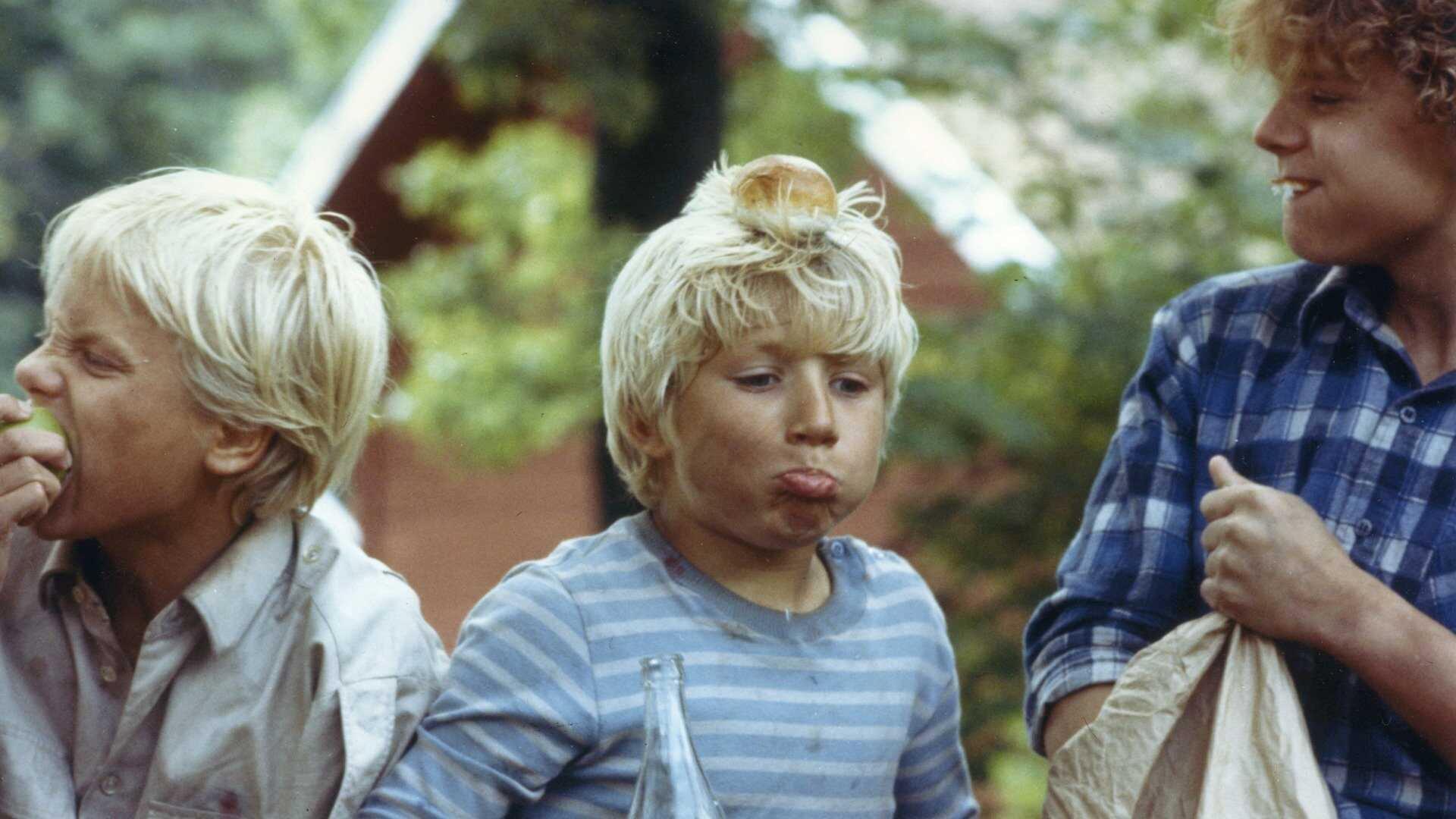 Pirates of the Lake 1987 movie scene