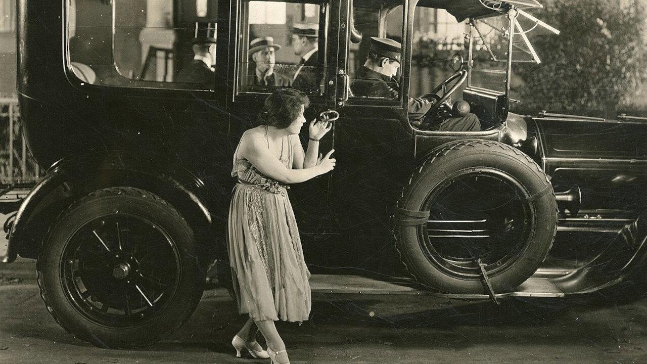 Find the Woman 1922 movie scene