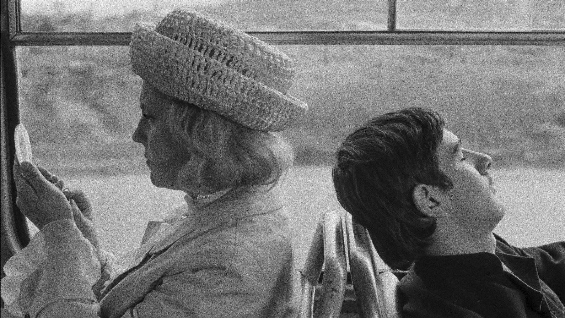 The Long Farewell 1987 movie scene