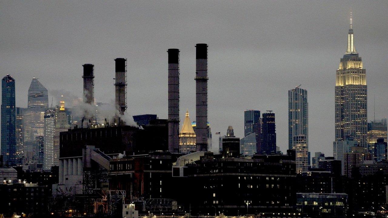 Soylent Green and Red Alert: When Reality Catches Up with Fiction 2022 movie scene