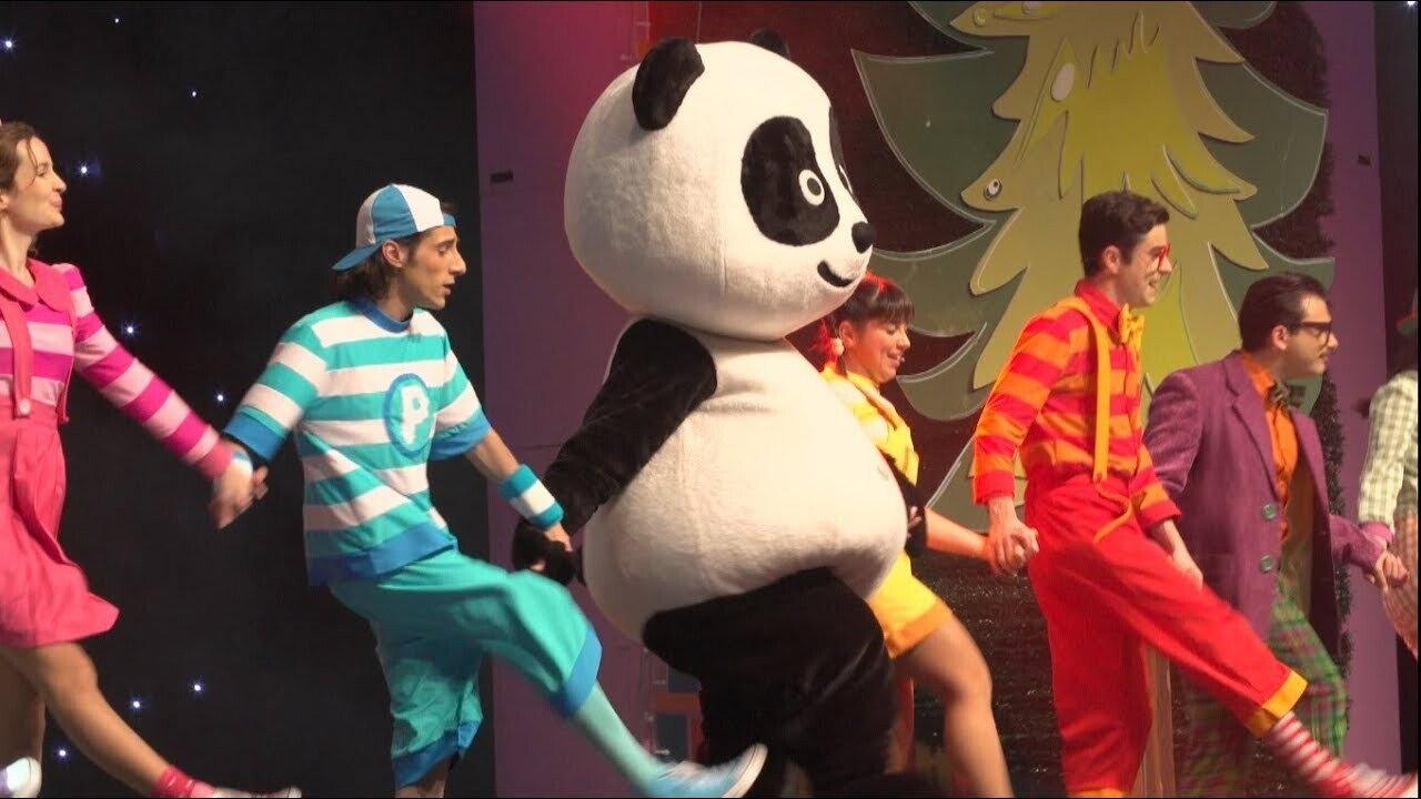 Panda e os Caricas - O Musical 2019 Ao Vivo 2020 movie scene