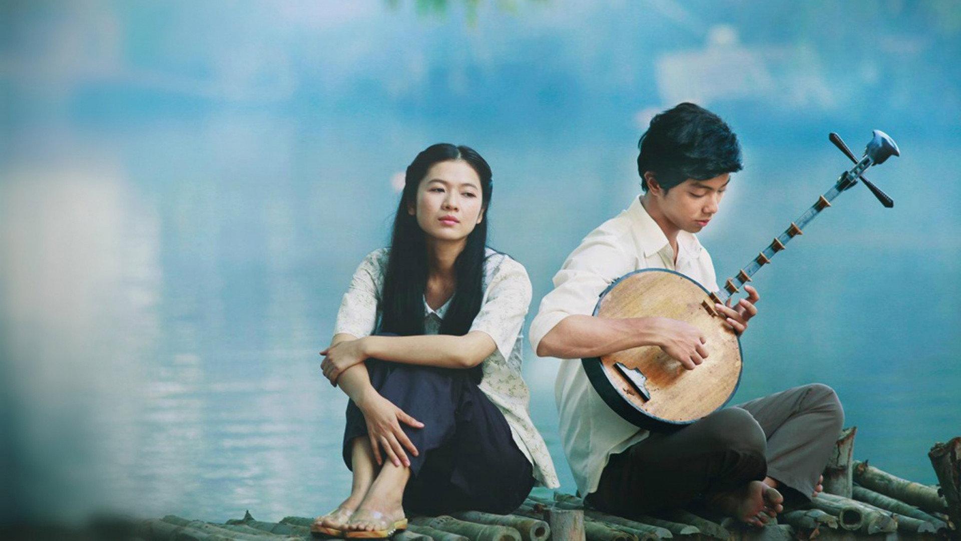 The Night's Drums Represent My Longings 2017 movie scene