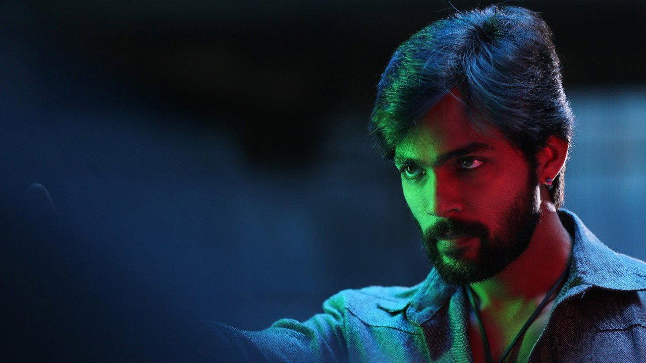 Market Raja MBBS 2019 movie scene