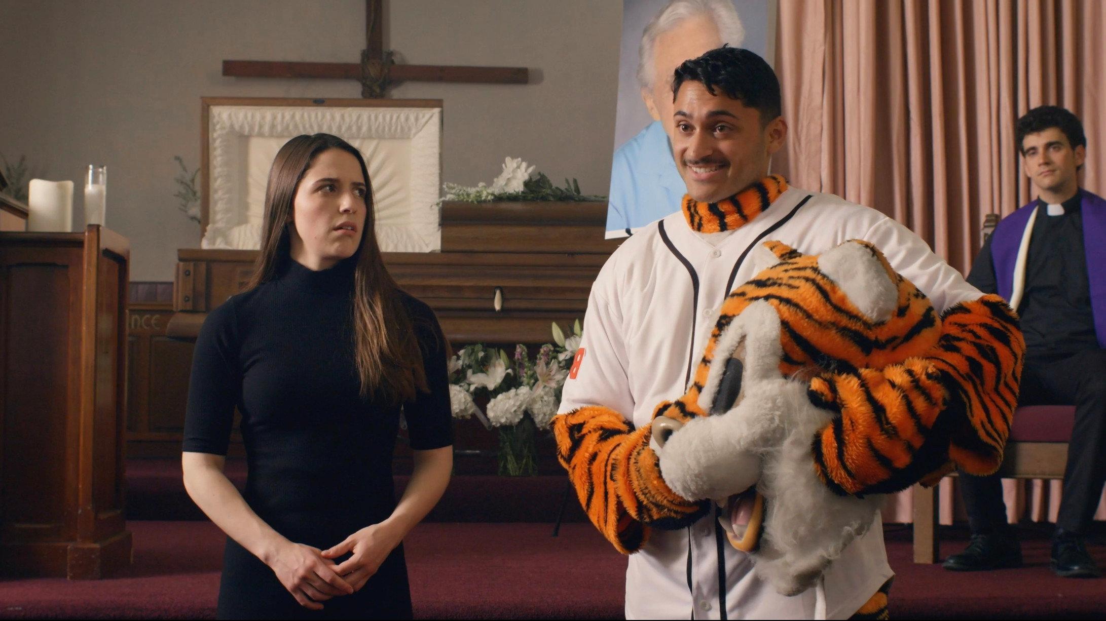 Good Mourning 2020 movie scene
