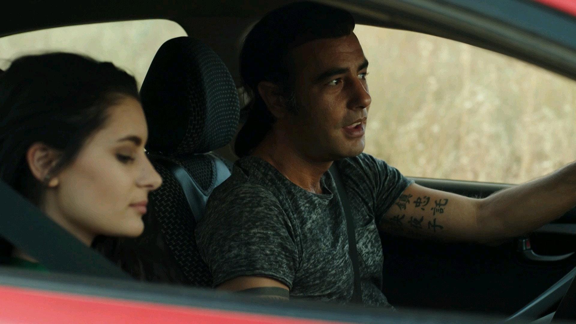Bana Git De 2016 movie scene