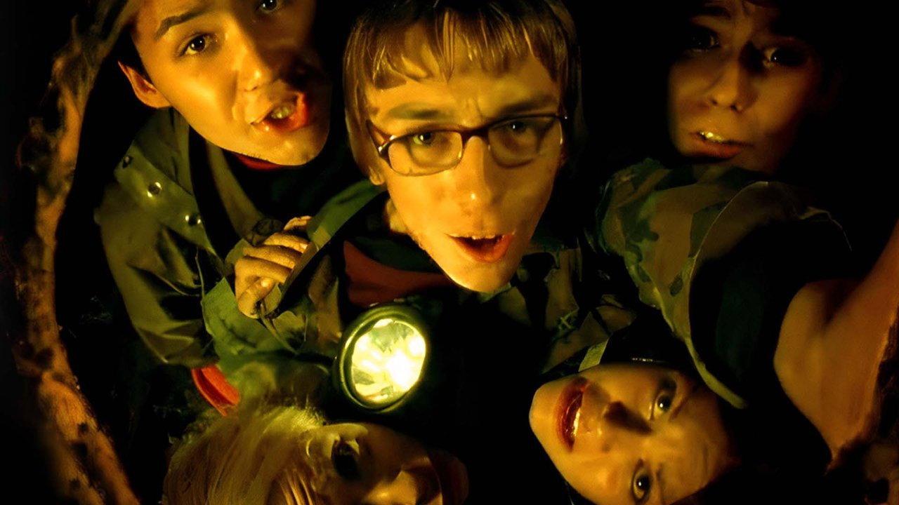 The Pit 2006 movie scene