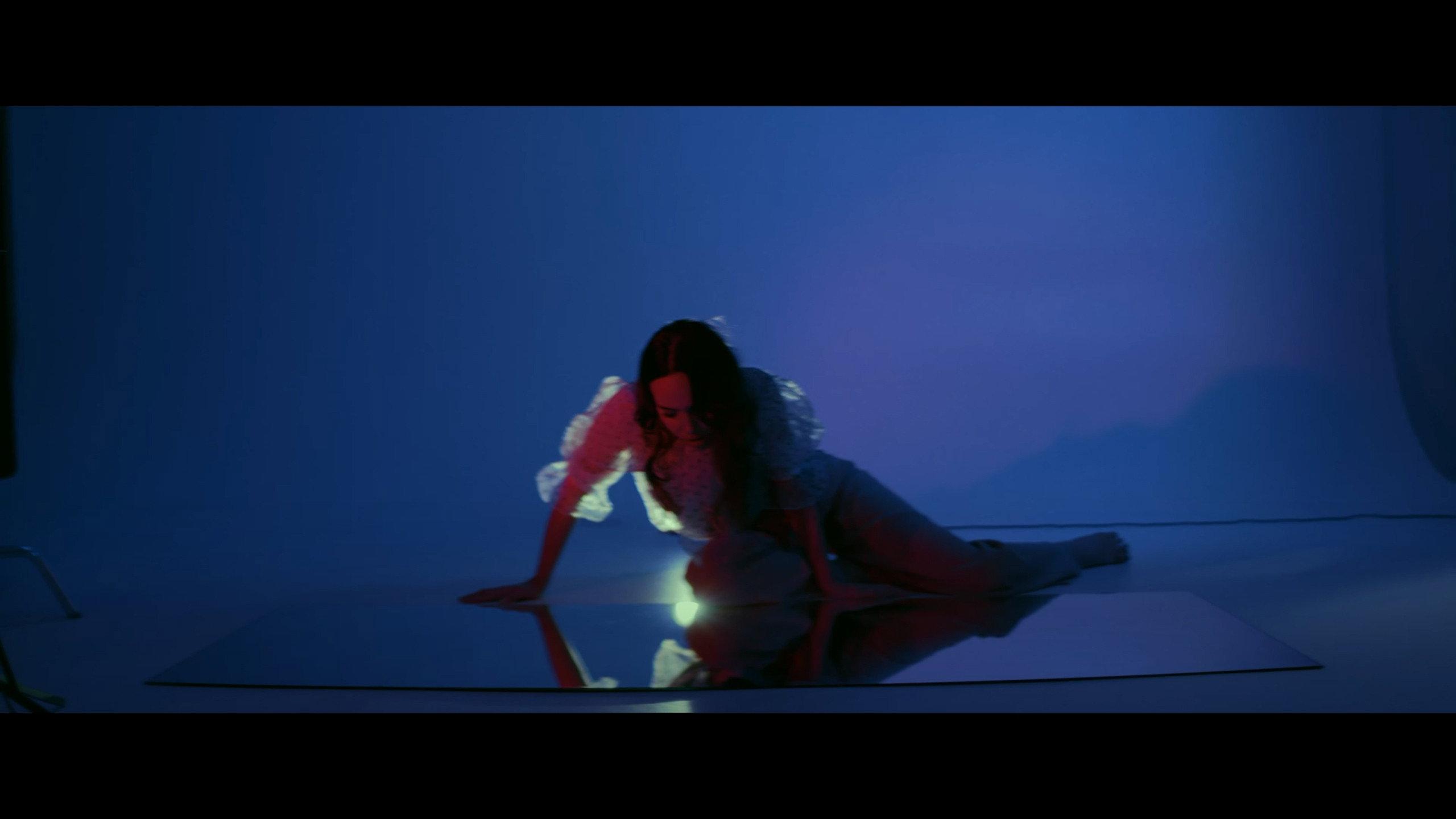 Envy 2022 movie scene