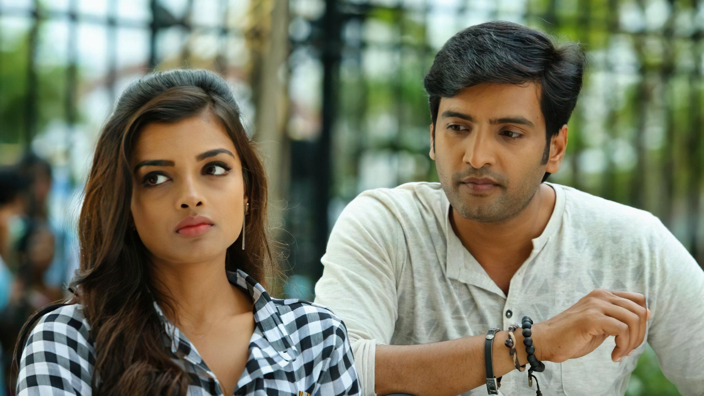 Inimey Ippadithan 2015 movie scene