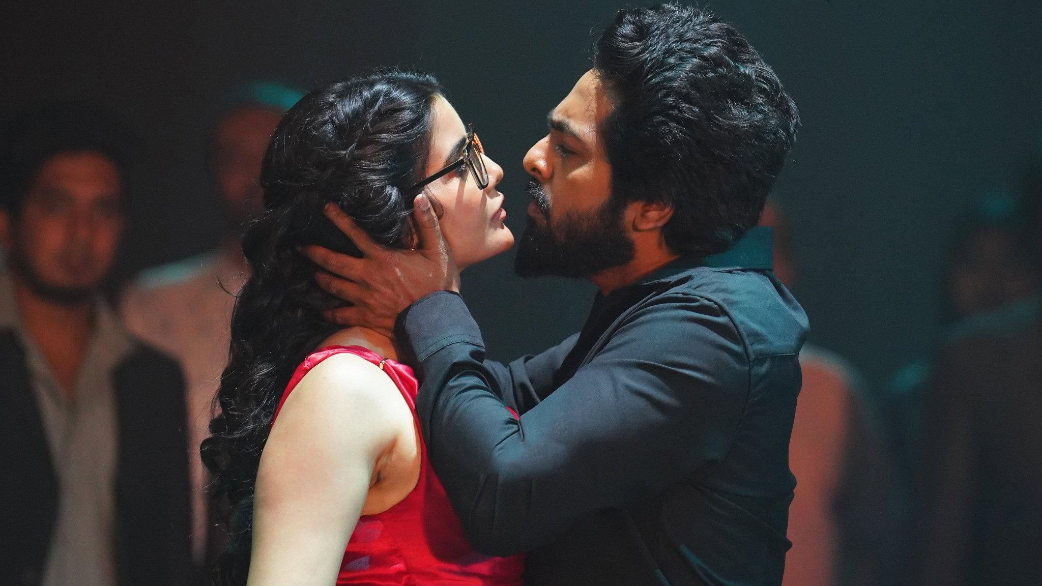 Mental Manadhil  movie scene