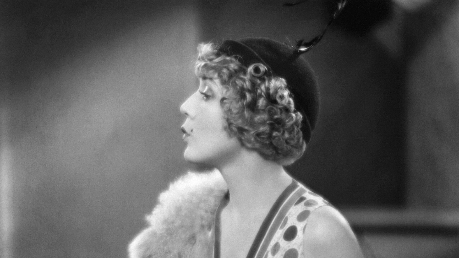 Kiki 1931 movie scene