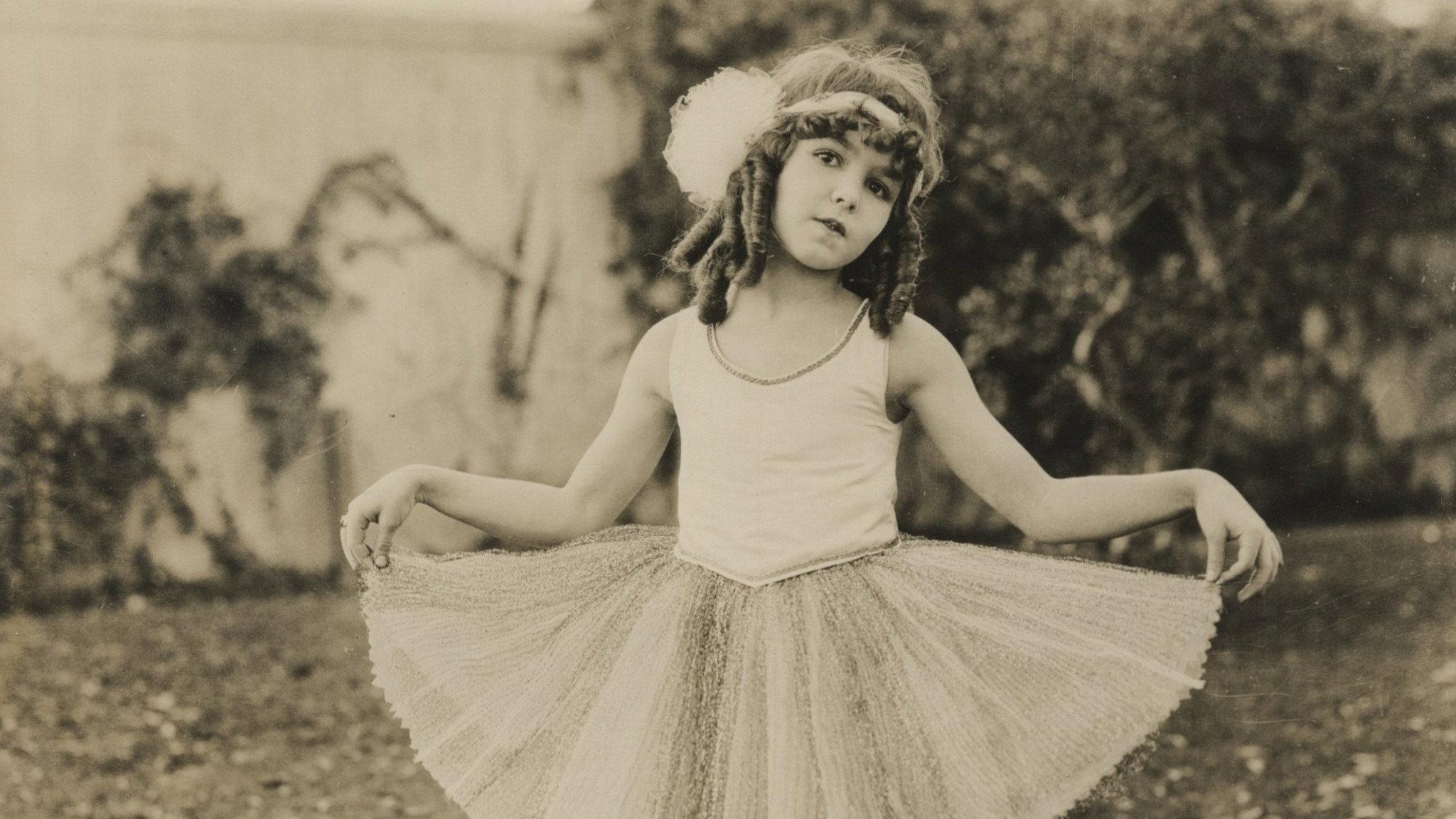 When Dawn Came 1920 movie scene